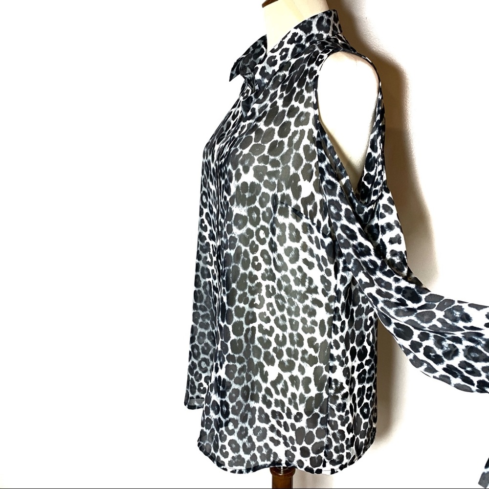 EXPRESS LONG SLEEVE COLD SHOULDER BLOUSE LEOPARD L - Picture 3 of 6